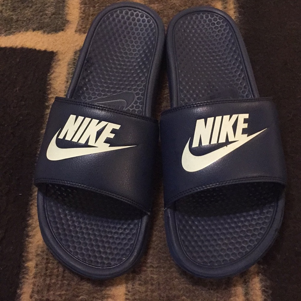 Nike Slides Preowned